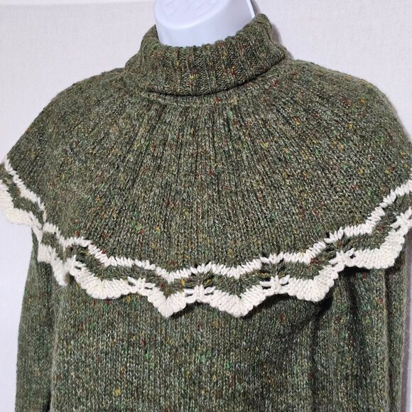Vintage Duet Creations Hand Wash Green Knit Sweater With Lace Trim & Striped Sle - Picture 3 of 9